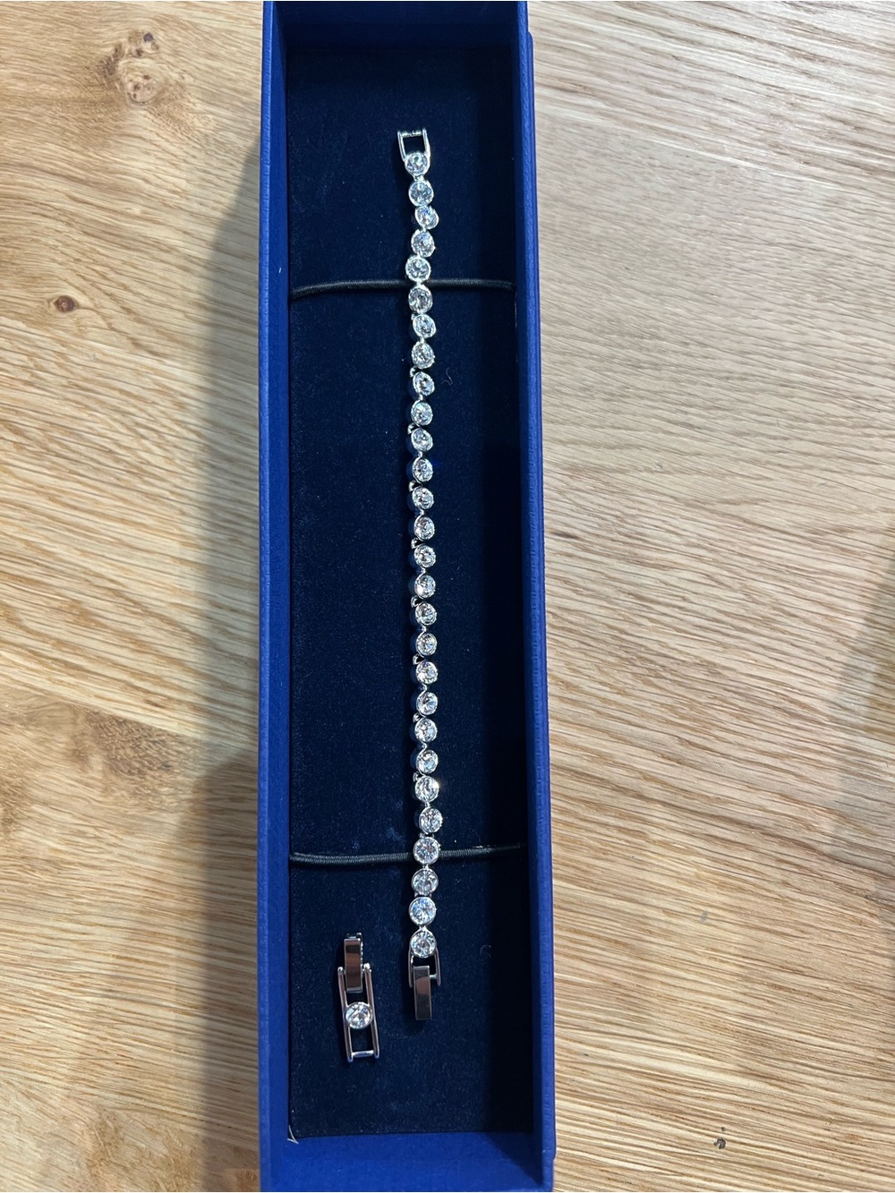 Swarovski Tennis Bracelet - Picture 4 of 6